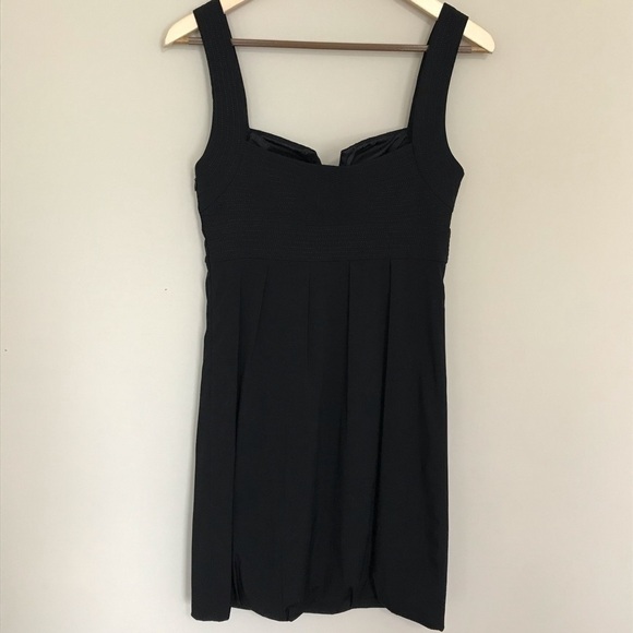 White House Black Market Bubble Hem Mini Dress XS - Picture 3 of 7